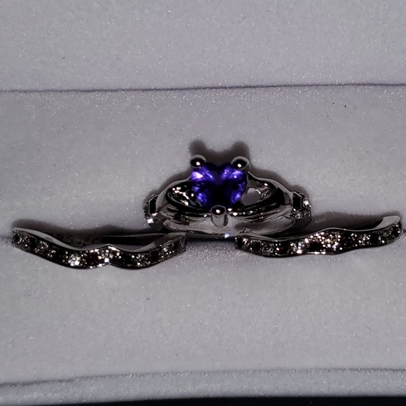 Trio set rings size 4.5 - Picture 2 of 3